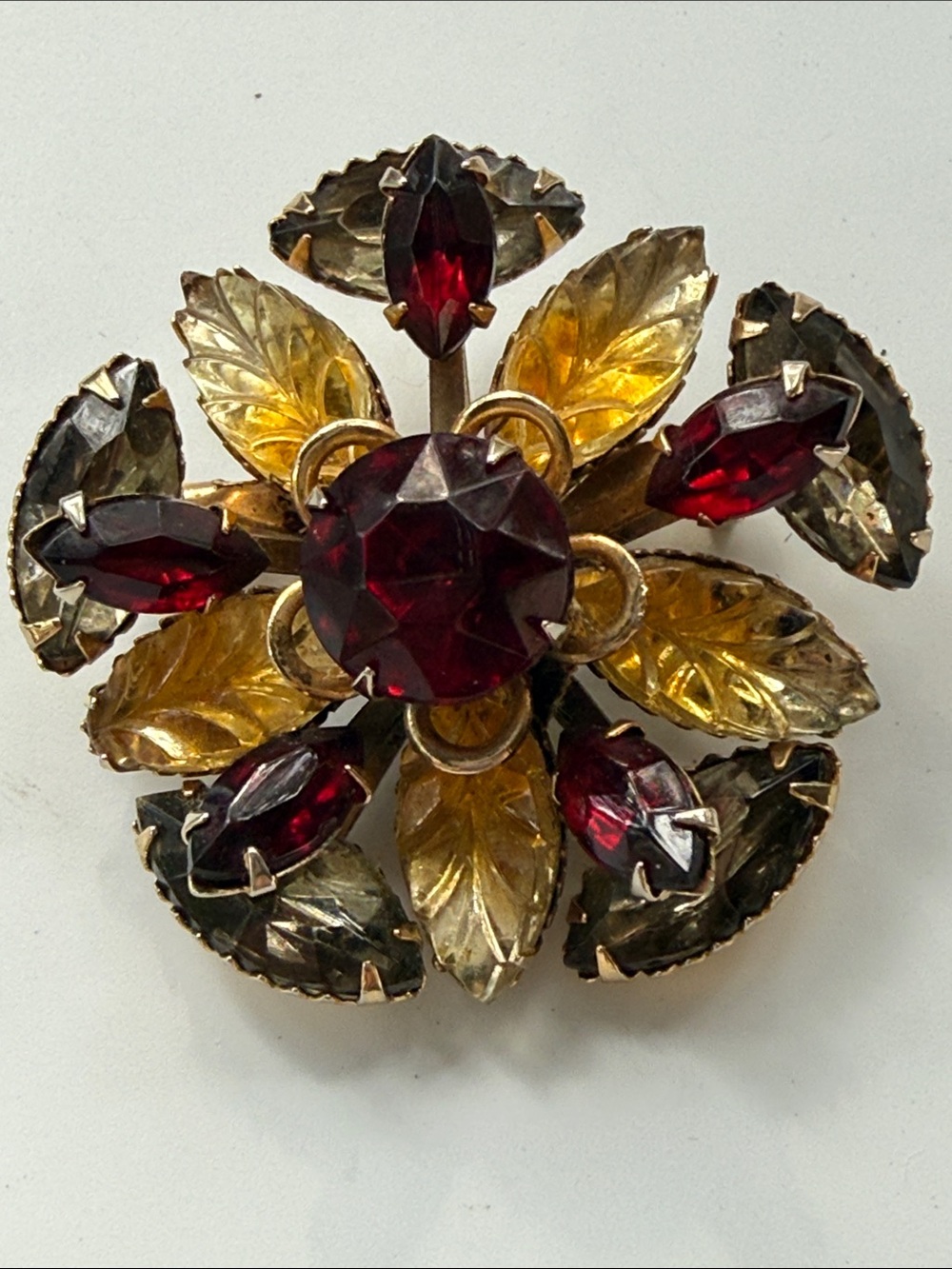 Vintage Gena Gems Signed 50’s Rhinestone Brooch Pin Mid-century floral Design
